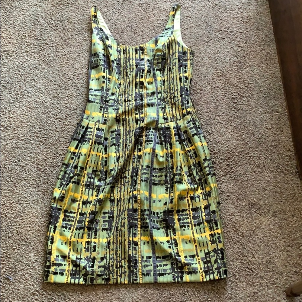 Carmen Marc Valvo Size 4 Cocktail Dress